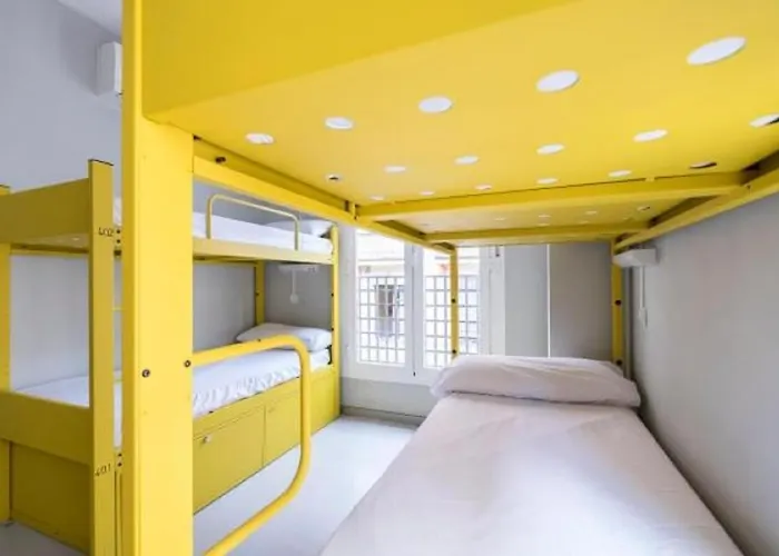 Heylola! Hostel